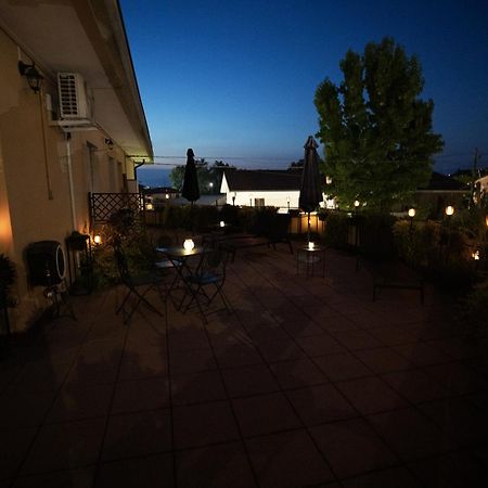 Bru Rooms Peschiera del Garda Luaran gambar